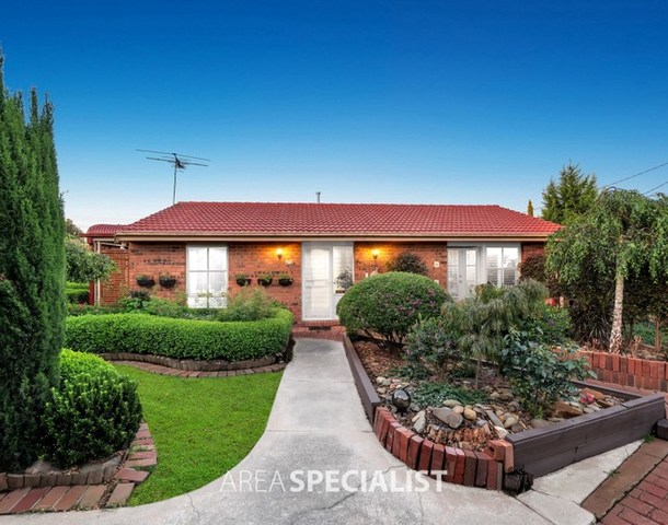 6 Andover Court, Hampton Park VIC 3976