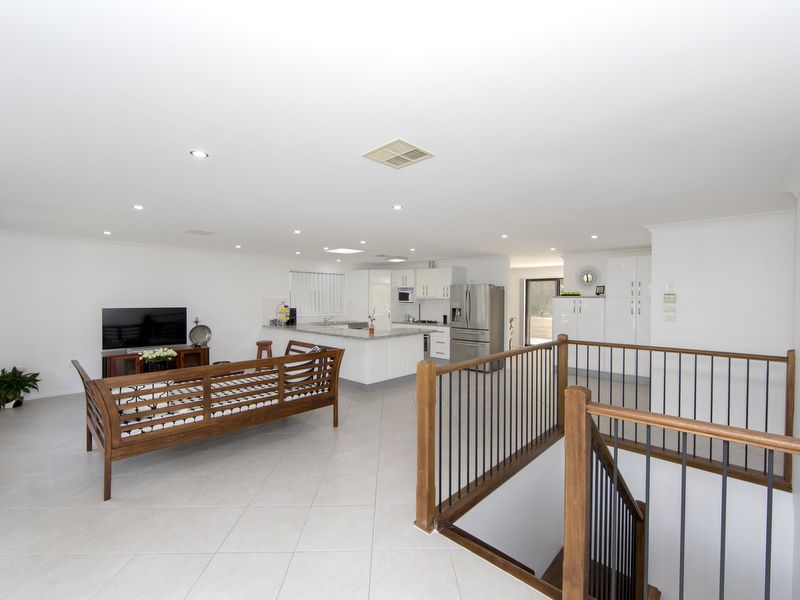 120 Bay Road, Bolton Point NSW 2283, Image 0