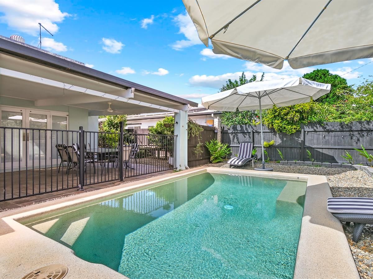 17-19 Tamarind Street, Holloways Beach QLD 4878, Image 0