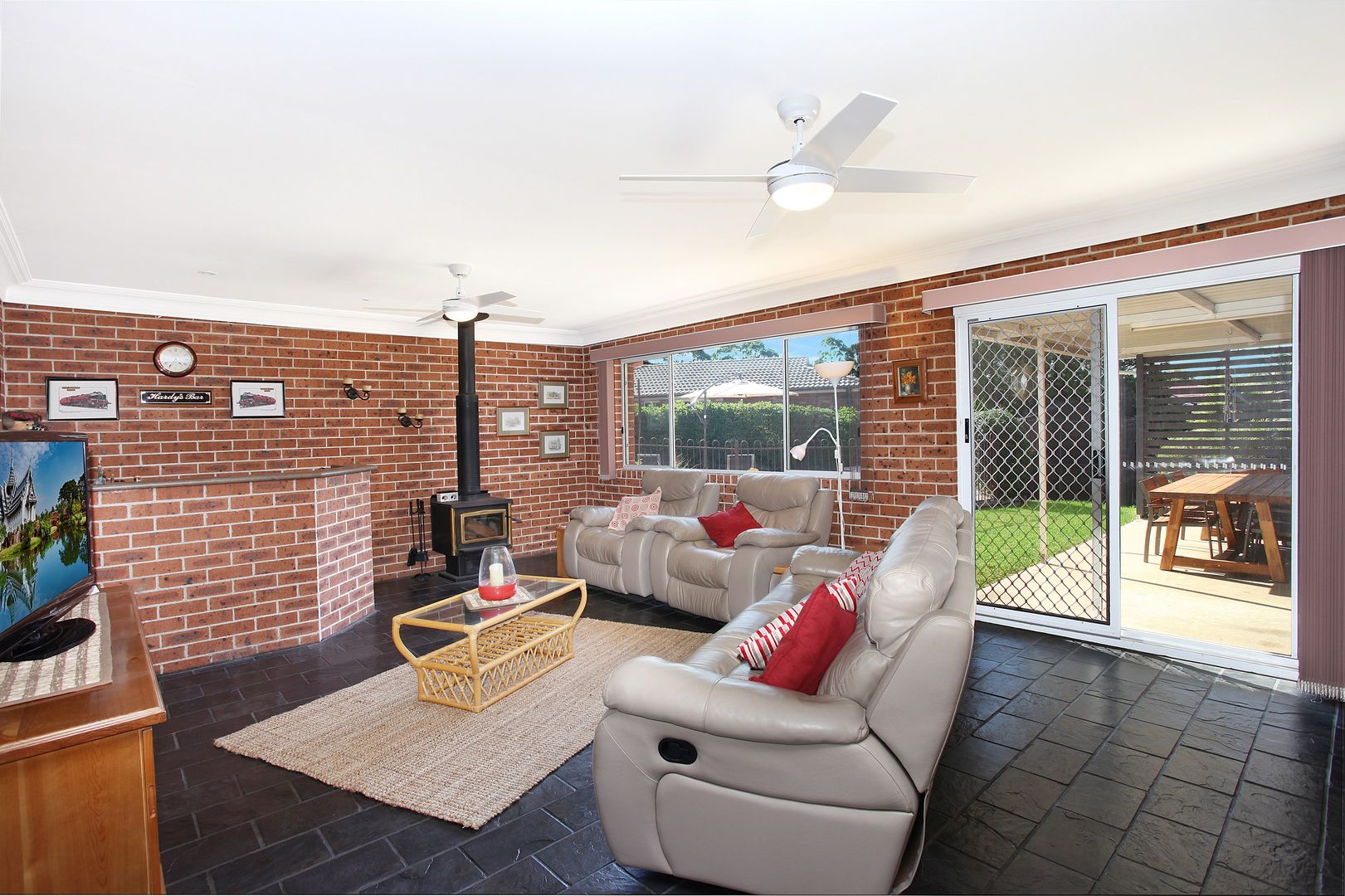 11 Mildara Place, Edensor Park NSW 2176, Image 2