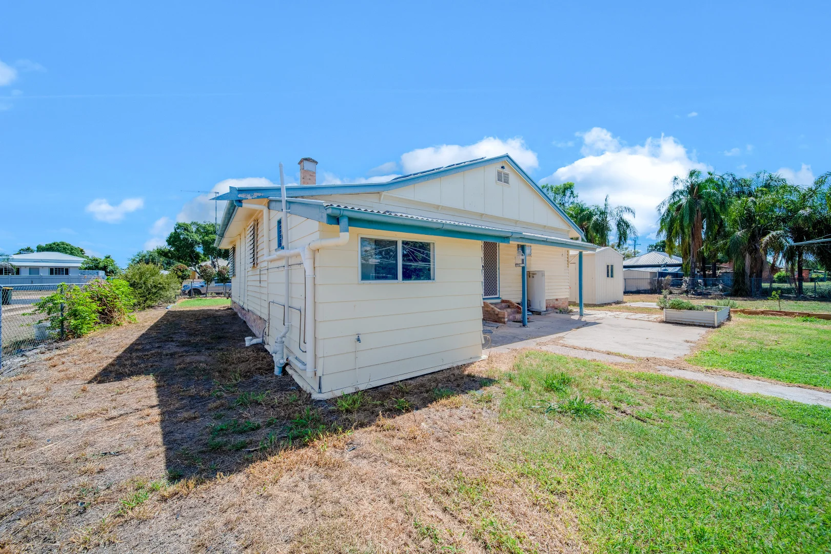 Additional image 17 of 28 Theresa Street, Emerald QLD 4720