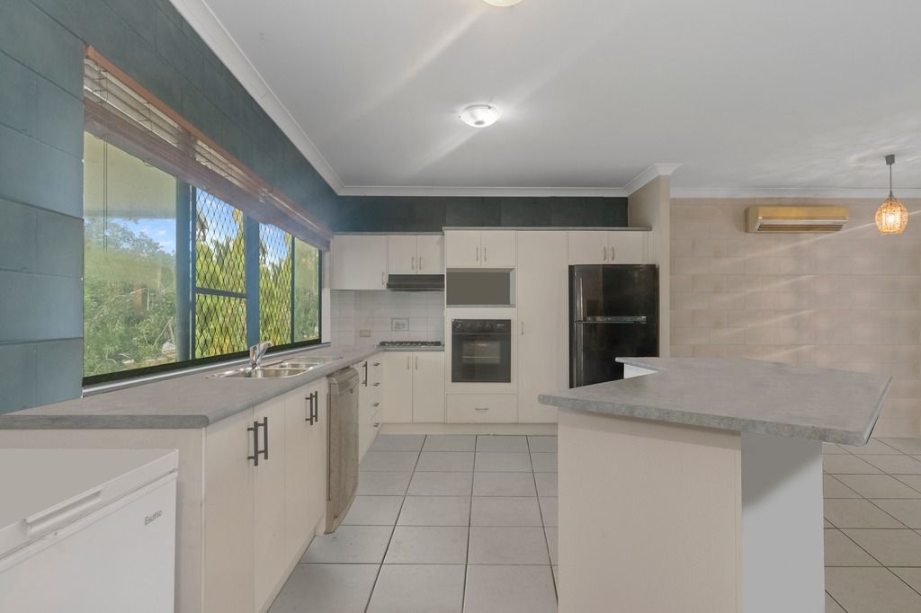 28 Elberry Crescent, Kelso QLD 4815, Image 2