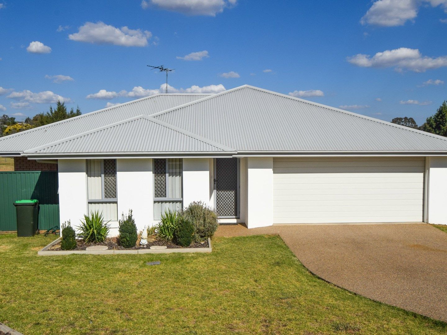 14 Molloy Place, Young NSW 2594, Image 0
