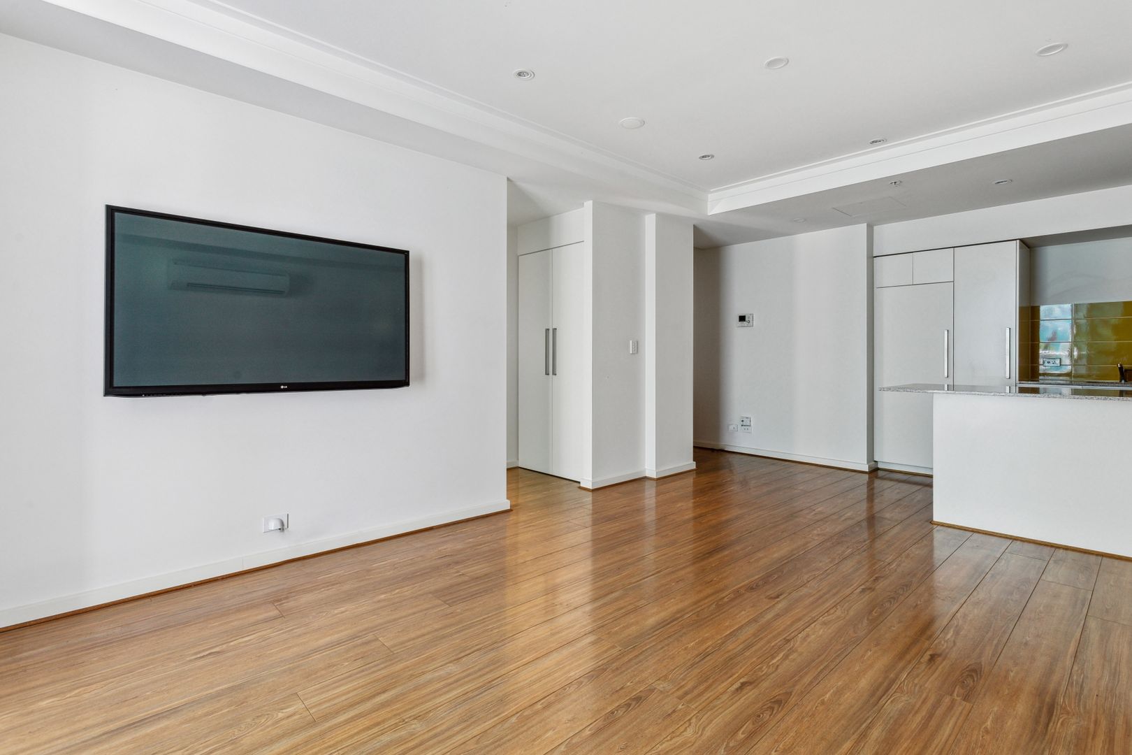 Level 2, 208/18 Rowlands Place, Adelaide SA 5000 Apartment For Rent