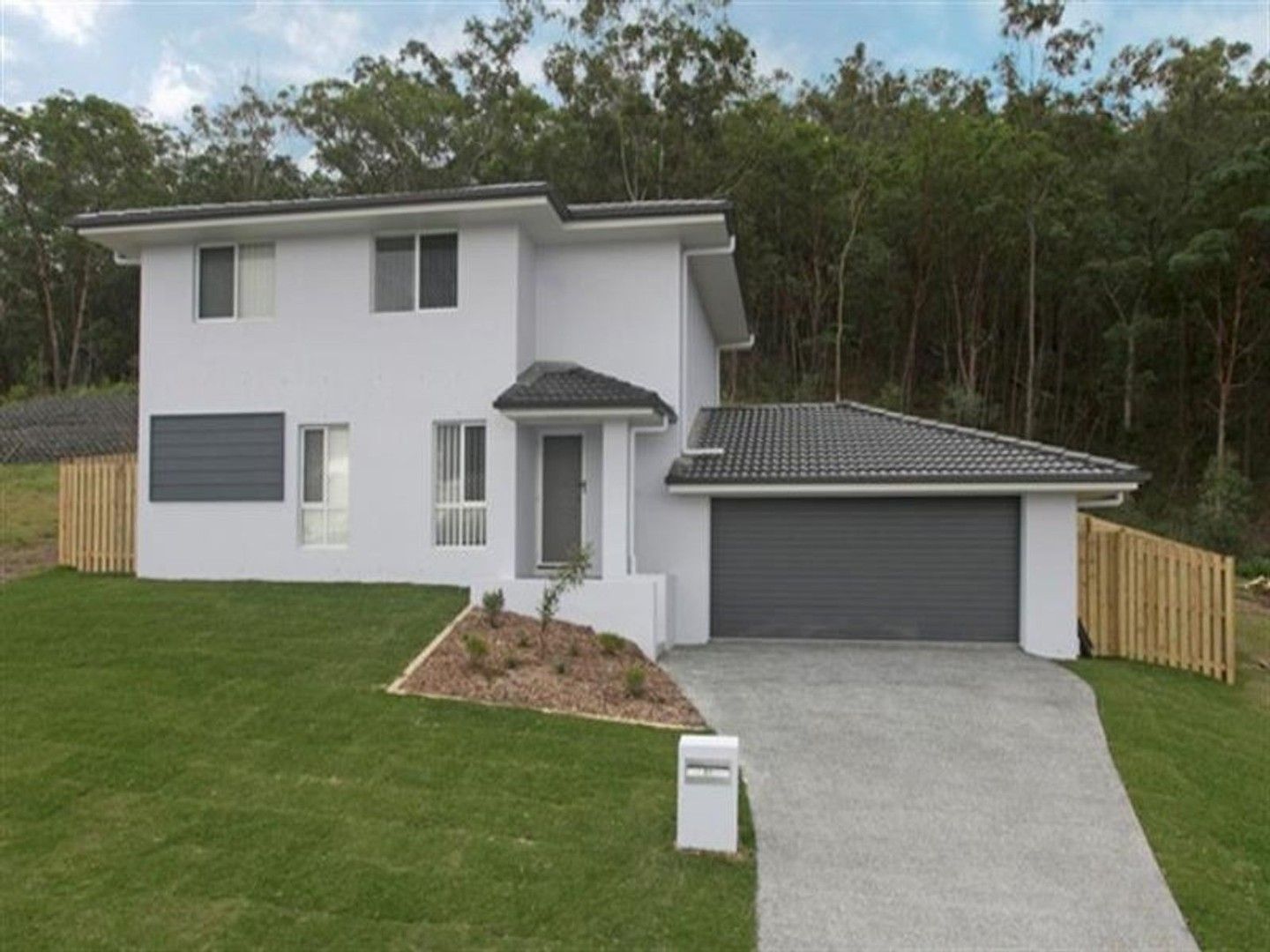 4 bedrooms House in 31 The Summit Parade BAHRS SCRUB QLD, 4207