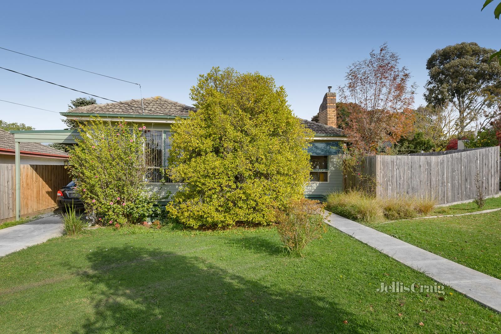 8 Barclay Avenue, Croydon VIC 3136, Image 0