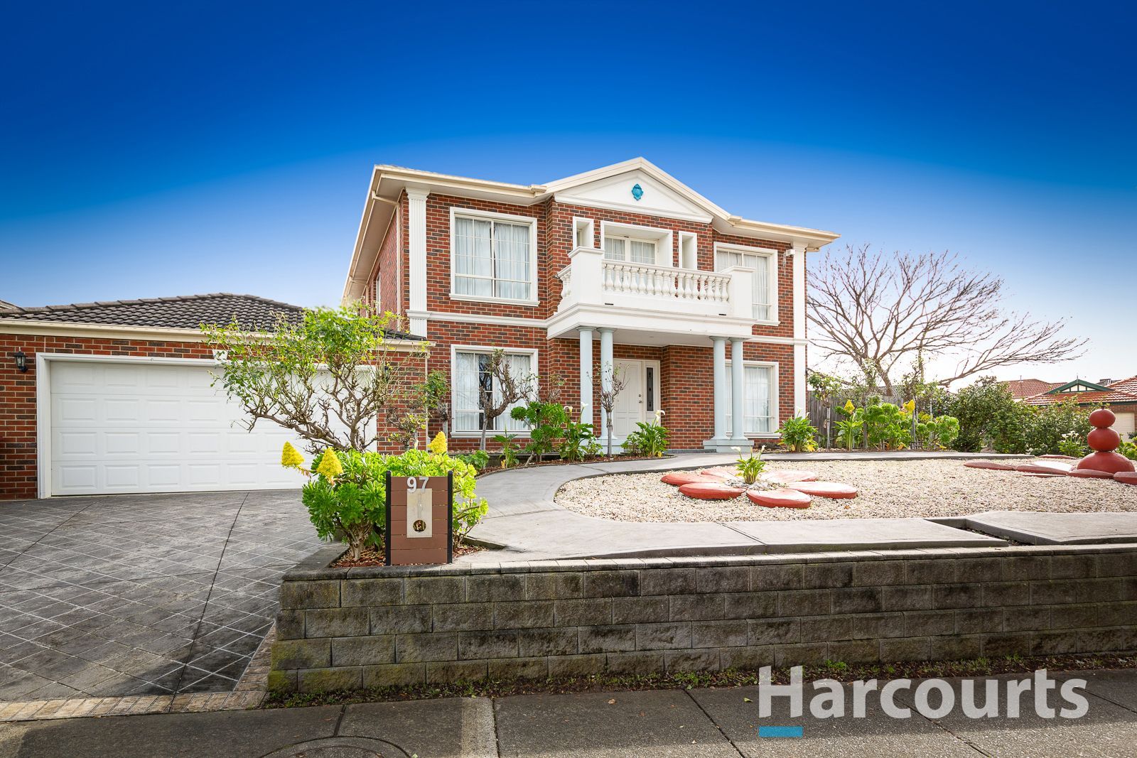 97 Berwick Springs Promenade, Narre Warren South Property History
