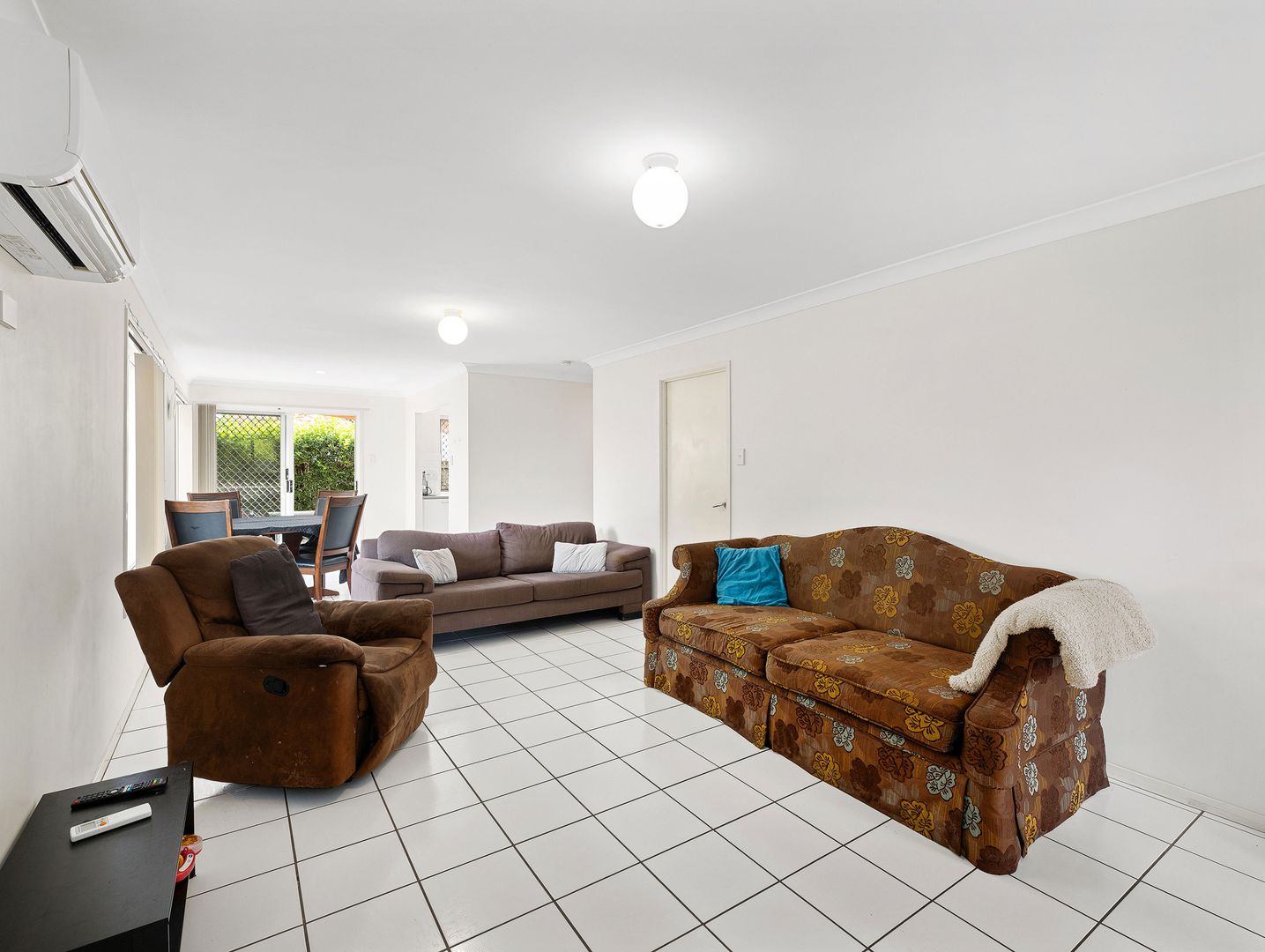 17/83 Dibar Street, Wynnum QLD 4178, Image 1