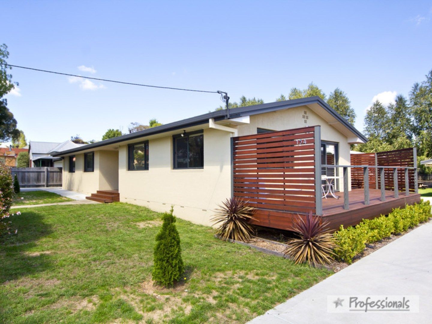 2/154 Allingham Street, Armidale NSW 2350, Image 0