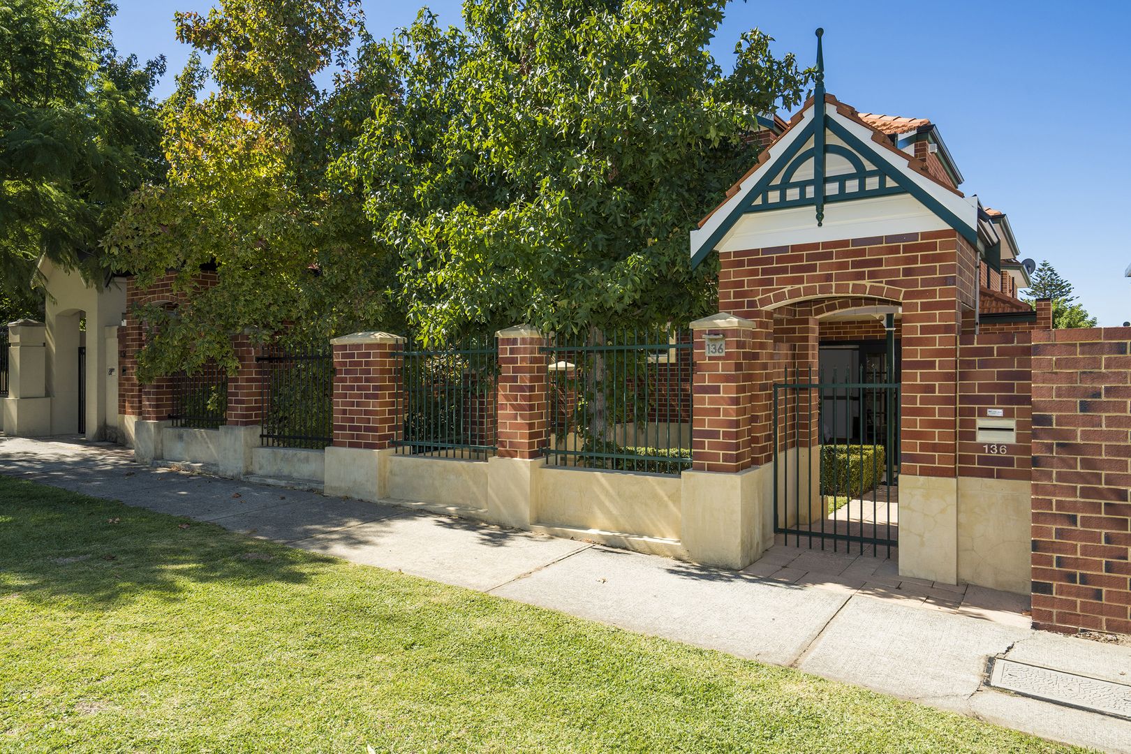 136 Matlock Street, Mount Hawthorn WA 6016, Image 1