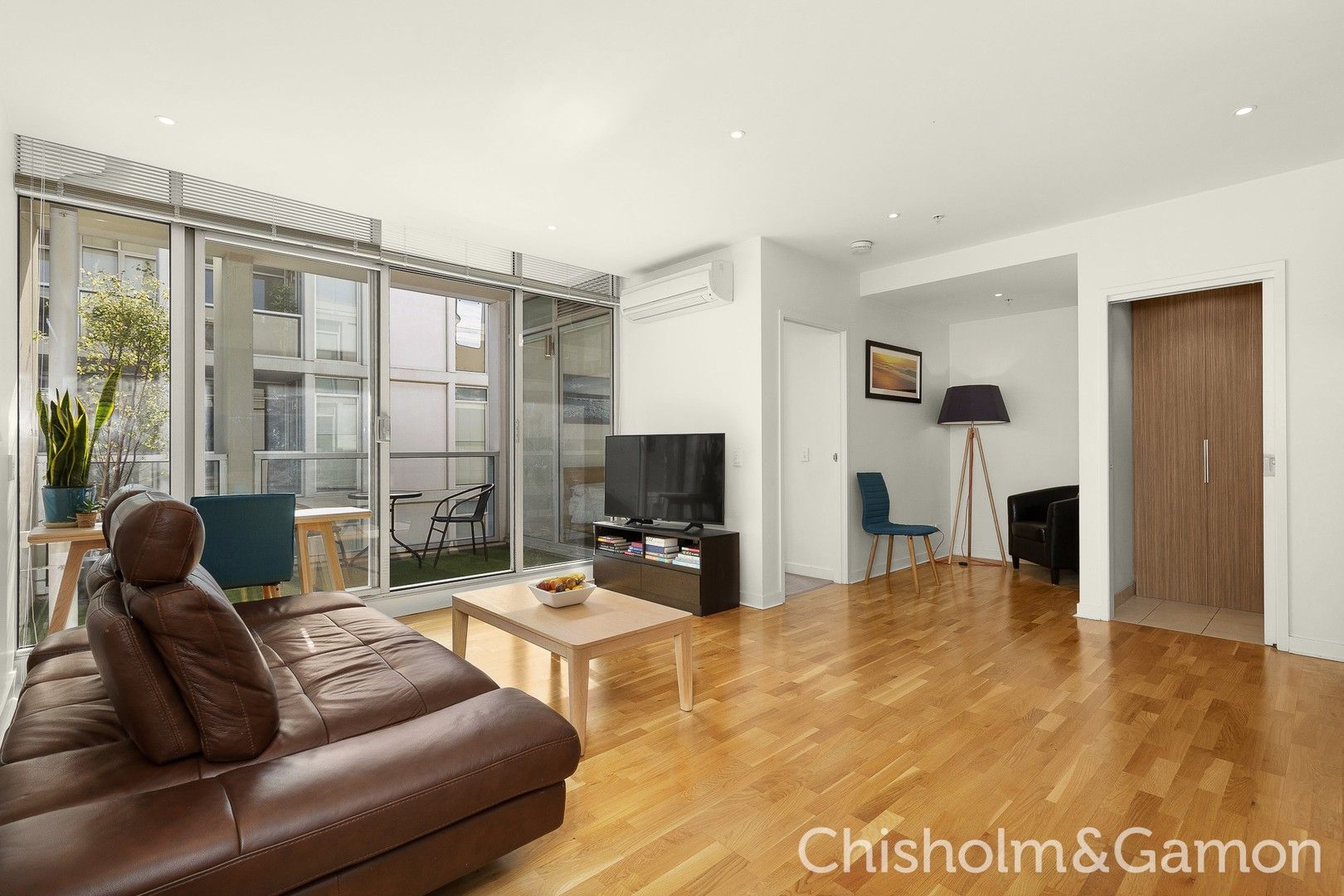 1 bedrooms Apartment / Unit / Flat in 413/232-242 Rouse Street PORT MELBOURNE VIC, 3207