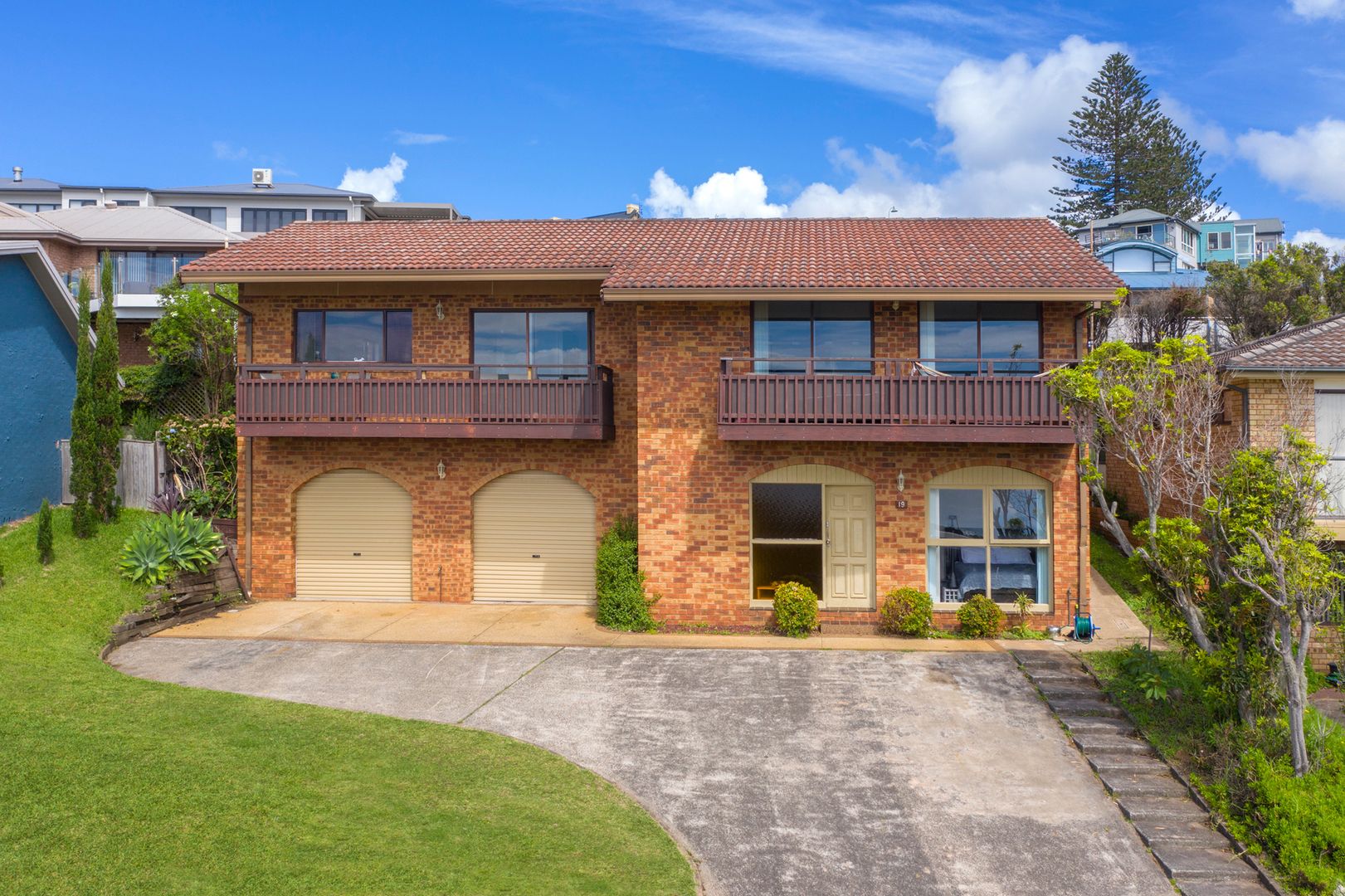 19 Armstrong Avenue, Gerringong NSW 2534, Image 1