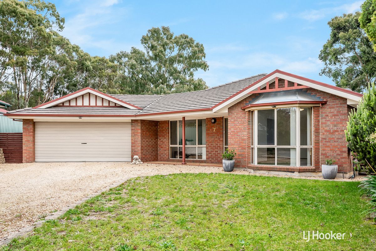 7 Wilksch Court, Williamstown SA 5351, Image 2