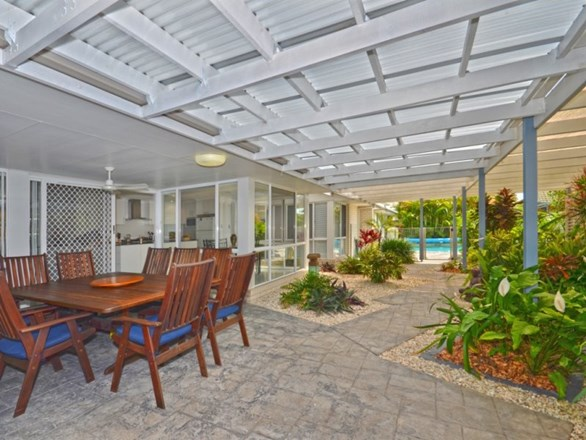 27 Stirling Castle Court, Pelican Waters QLD 4551