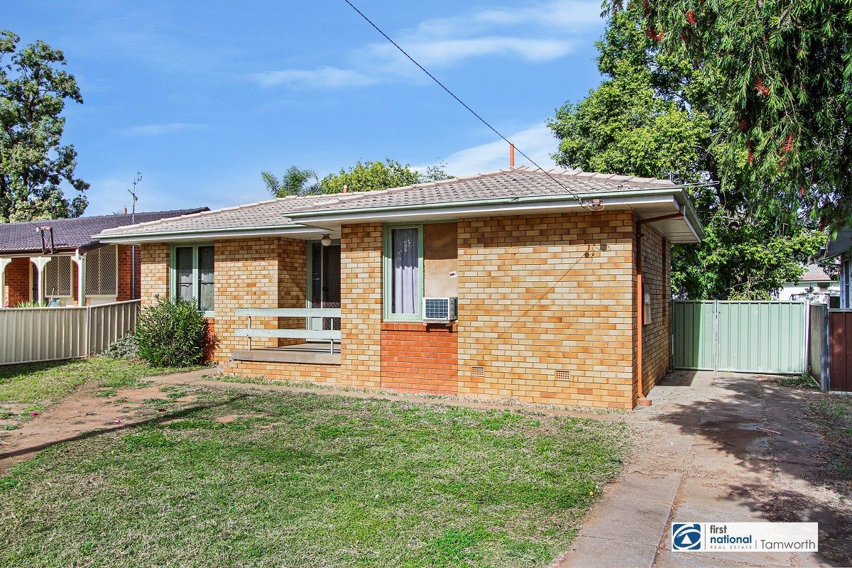 38 Cossa Street, West Tamworth NSW 2340, Image 1