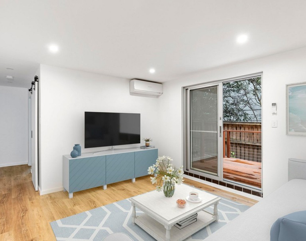 2/17 Lismore Avenue, Dee Why NSW 2099