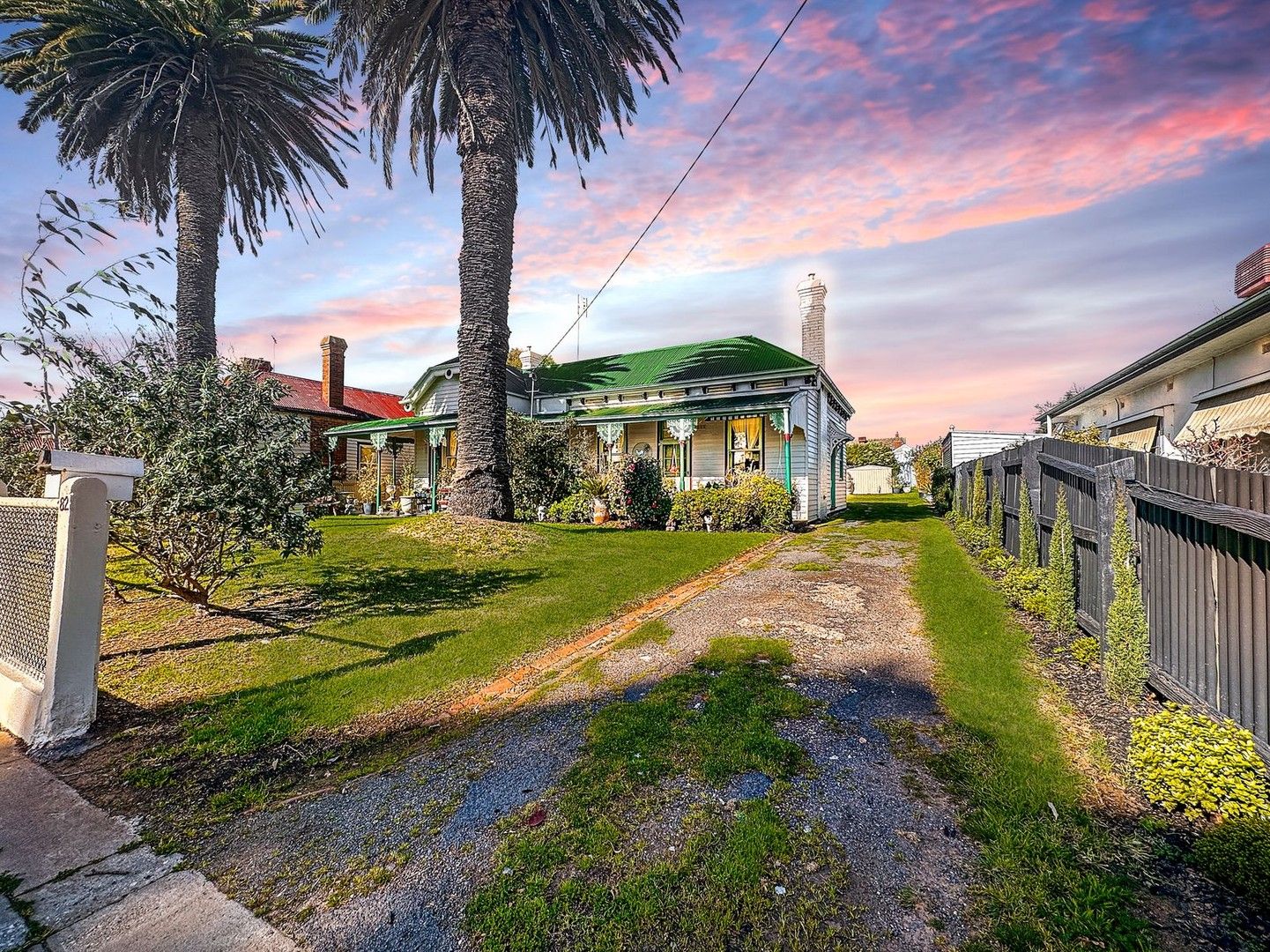 5 bedrooms House in 82 Napier Street MARYBOROUGH VIC, 3465