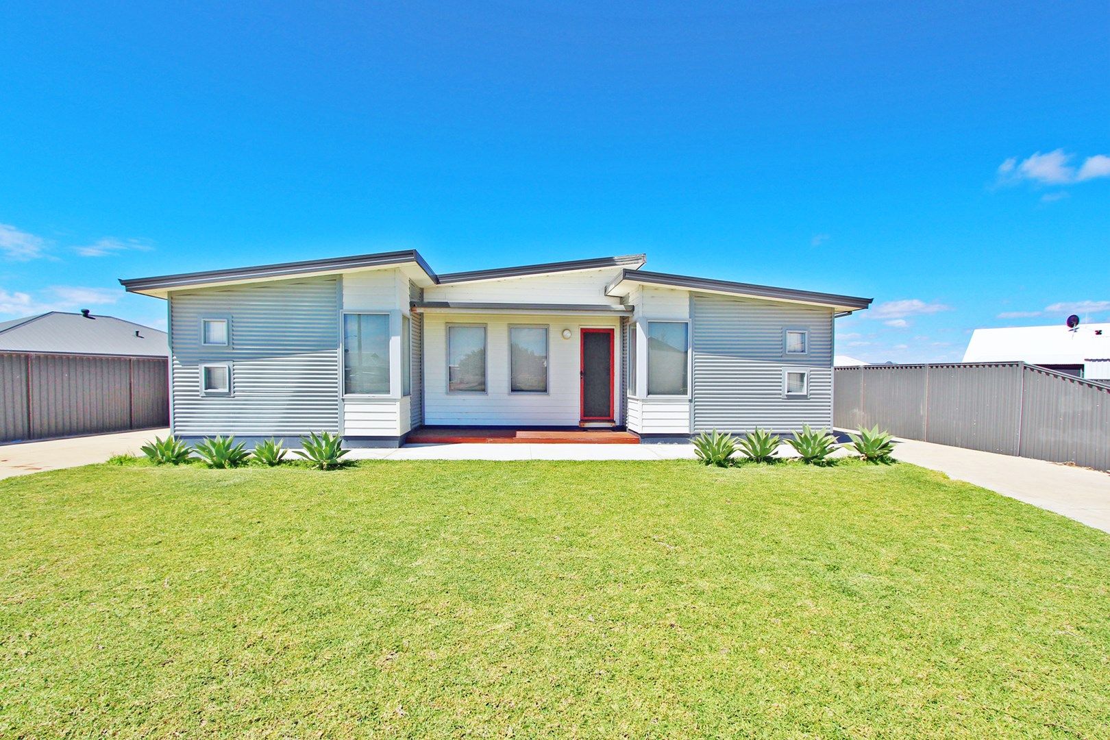 28 Worthington Street, Green Head WA 6514, Image 0