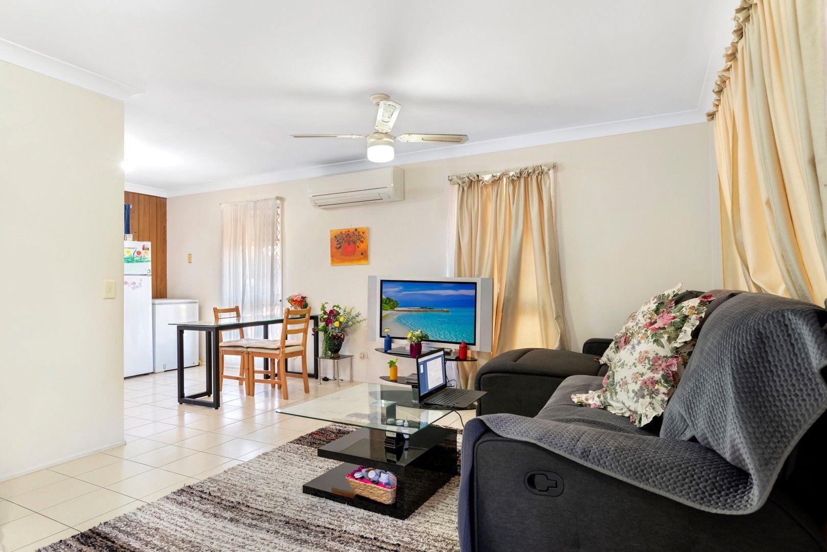3 bedrooms House in 2 Europa Court RUNCORN QLD, 4113