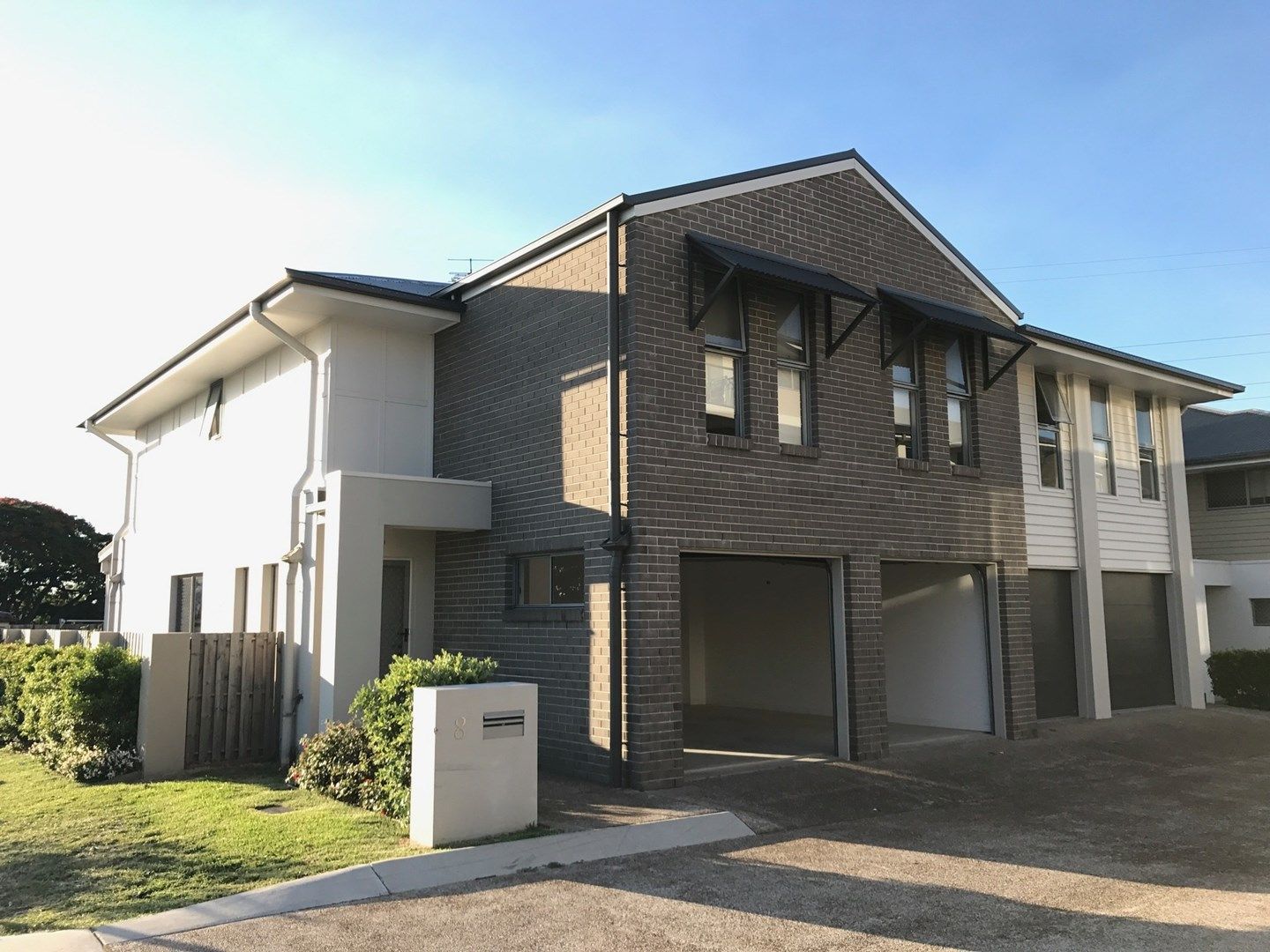 605/8 Win Street, Eight Mile Plains Property History & Address