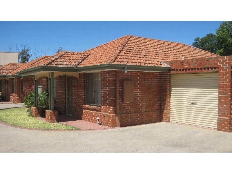 2 bedrooms Apartment / Unit / Flat in 3/90 Hare Street ECHUCA VIC, 3564