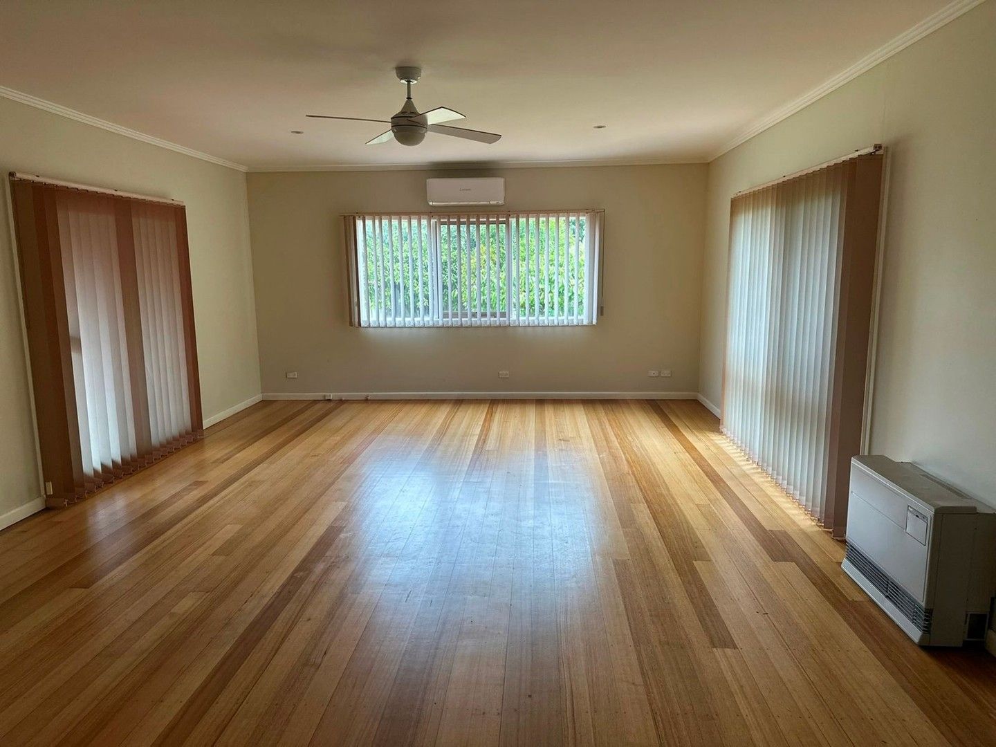 7 Daphne Crescent, Bellfield VIC 3081 House For Rent Domain