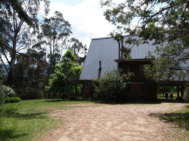 Lot 3 Iarias Lane, BRIGHT VIC 3741, Image 1