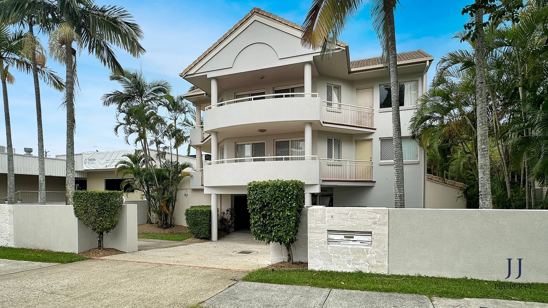 3A/8 Mitre St, St Lucia QLD 4067