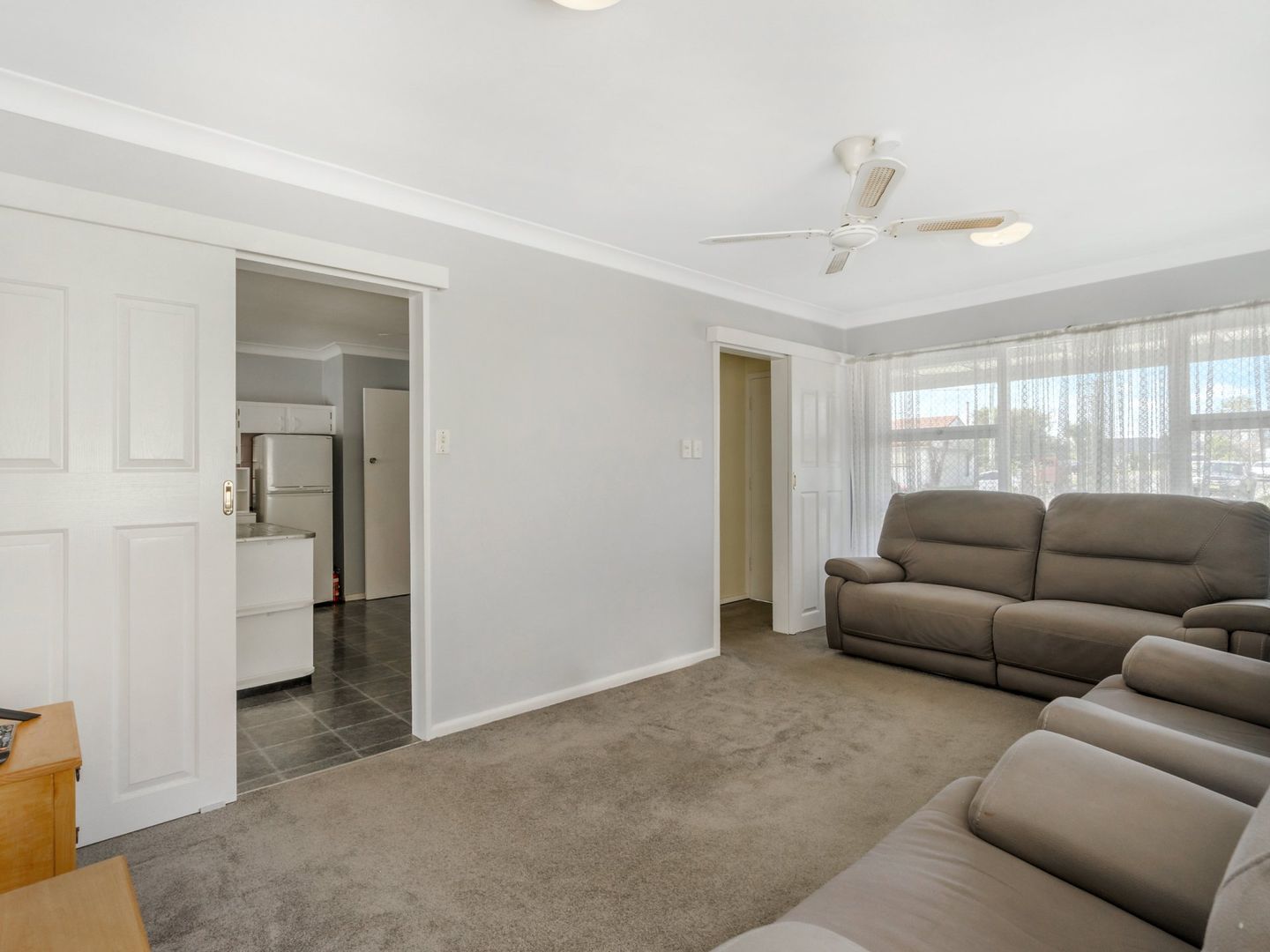 32 Allenby Street, Canley Heights NSW 2166, Image 2