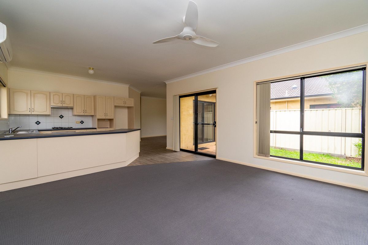 2/26 O'Shea Circuit, Cessnock NSW 2325, Image 1