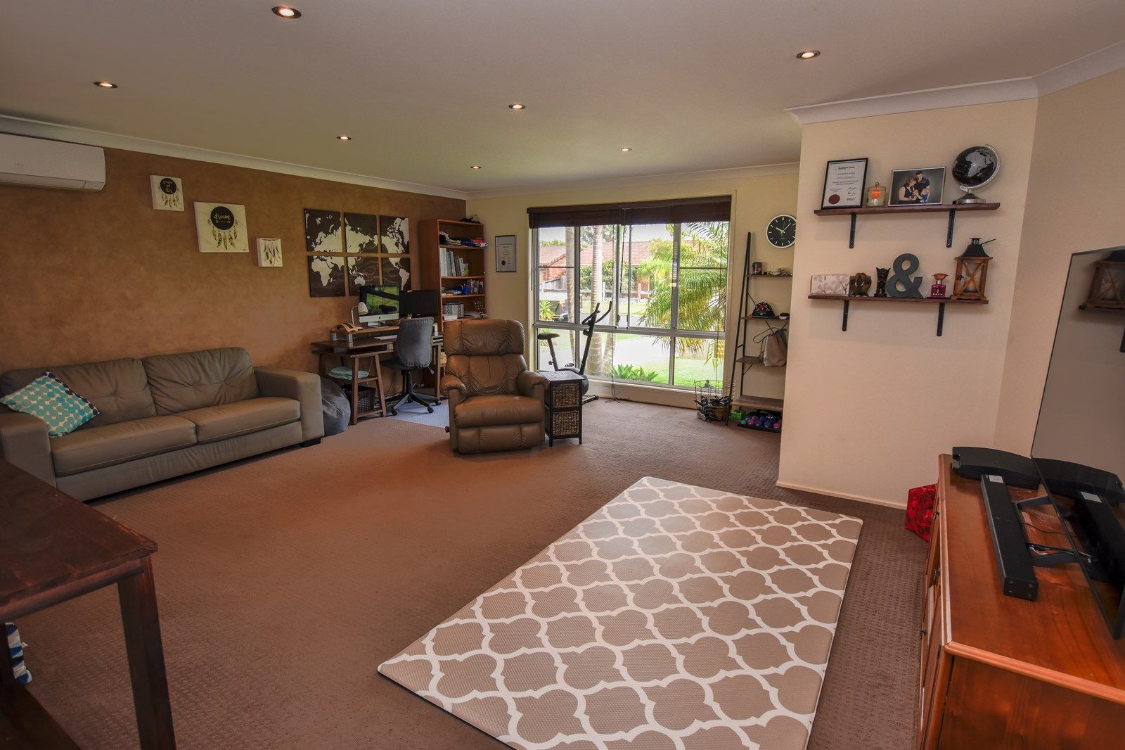 16 Blundell Avenue, Forster NSW 2428, Image 1