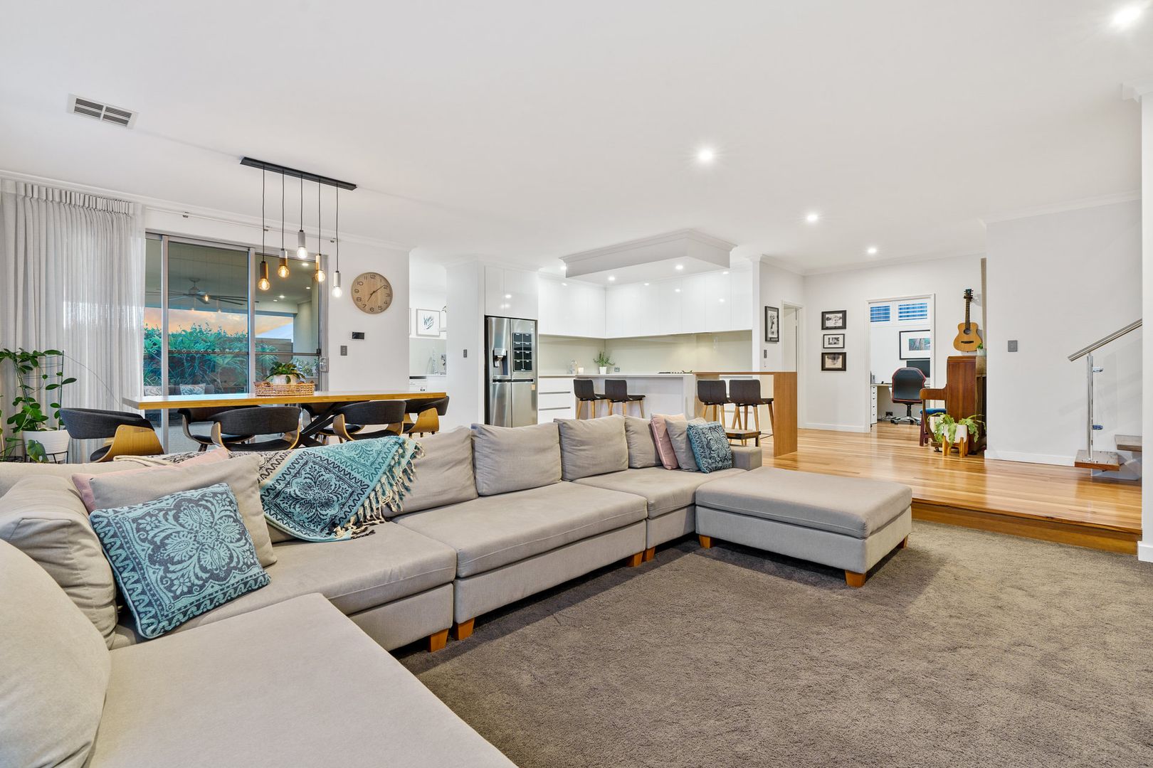 3 Prizba Rise, Coogee WA 6166, Image 2