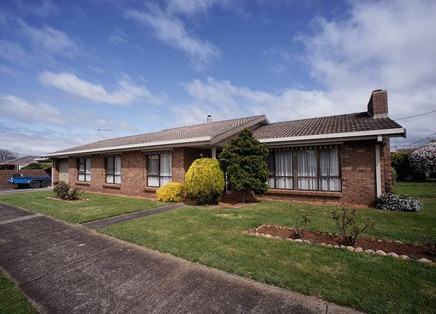 2 Somme Street, Miandetta TAS 7310