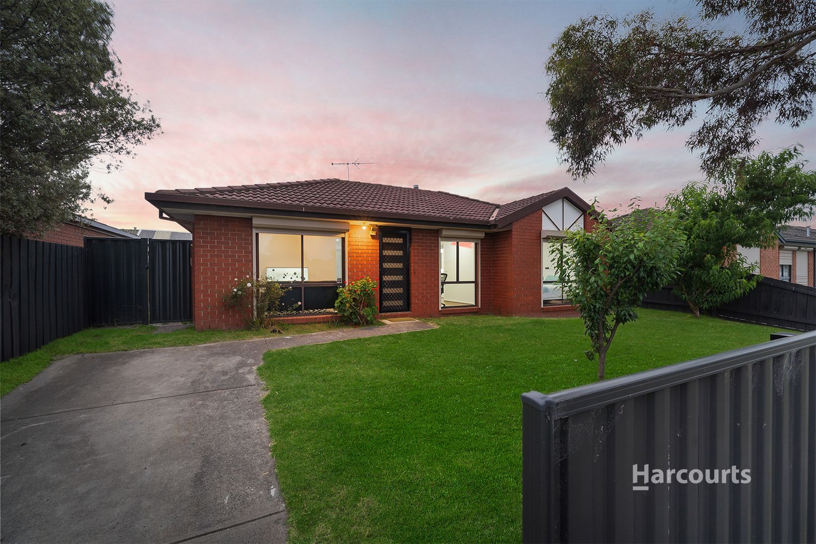 5 Pinnacle Way, Hampton Park VIC 3976, Image 1