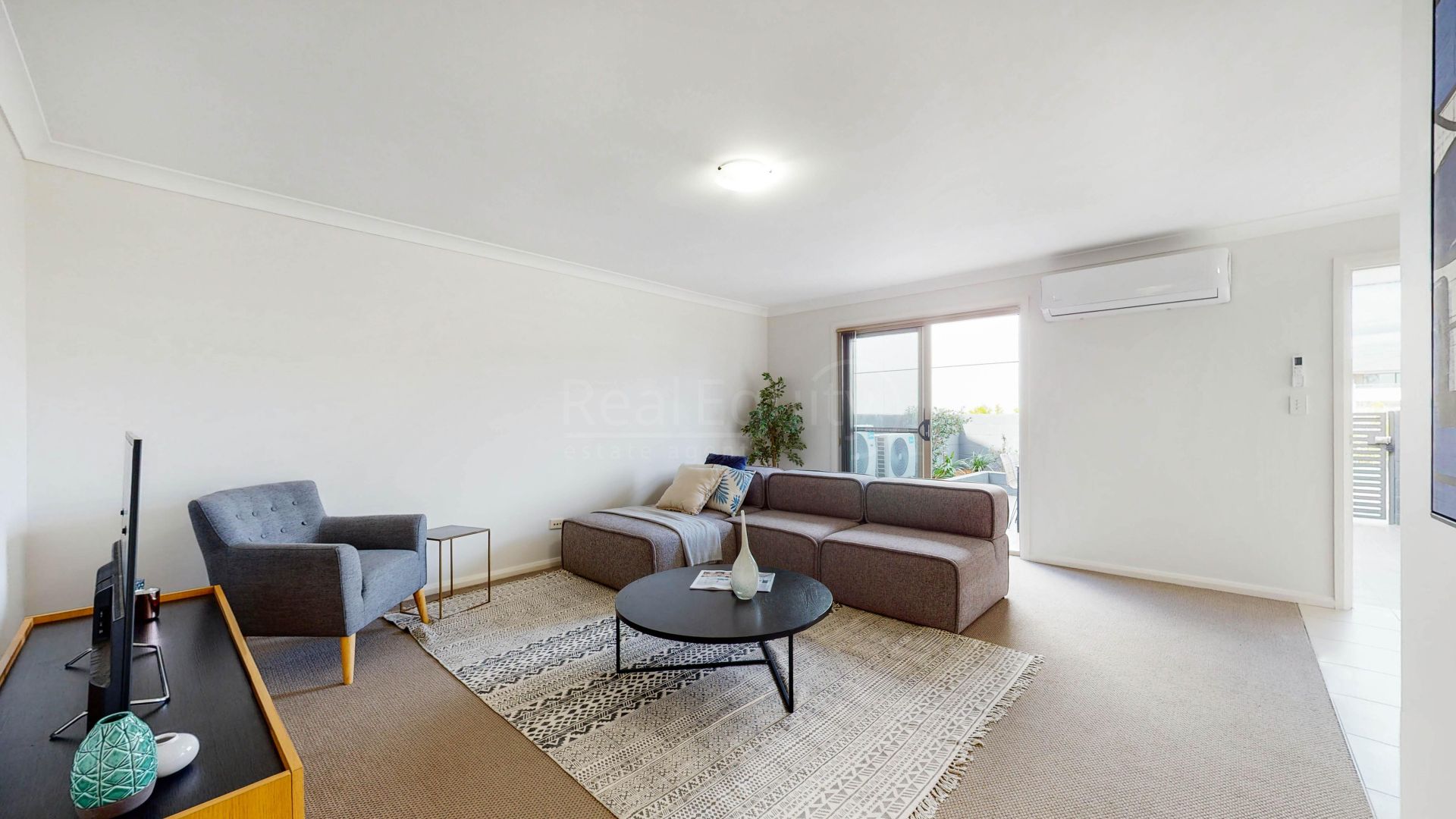 9/243 Epsom Road, Chipping Norton NSW 2170, Image 2