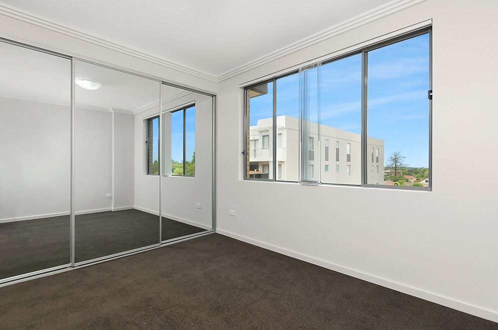 19/2-4 Belinda Place, Mays Hill NSW 2145, Image 2