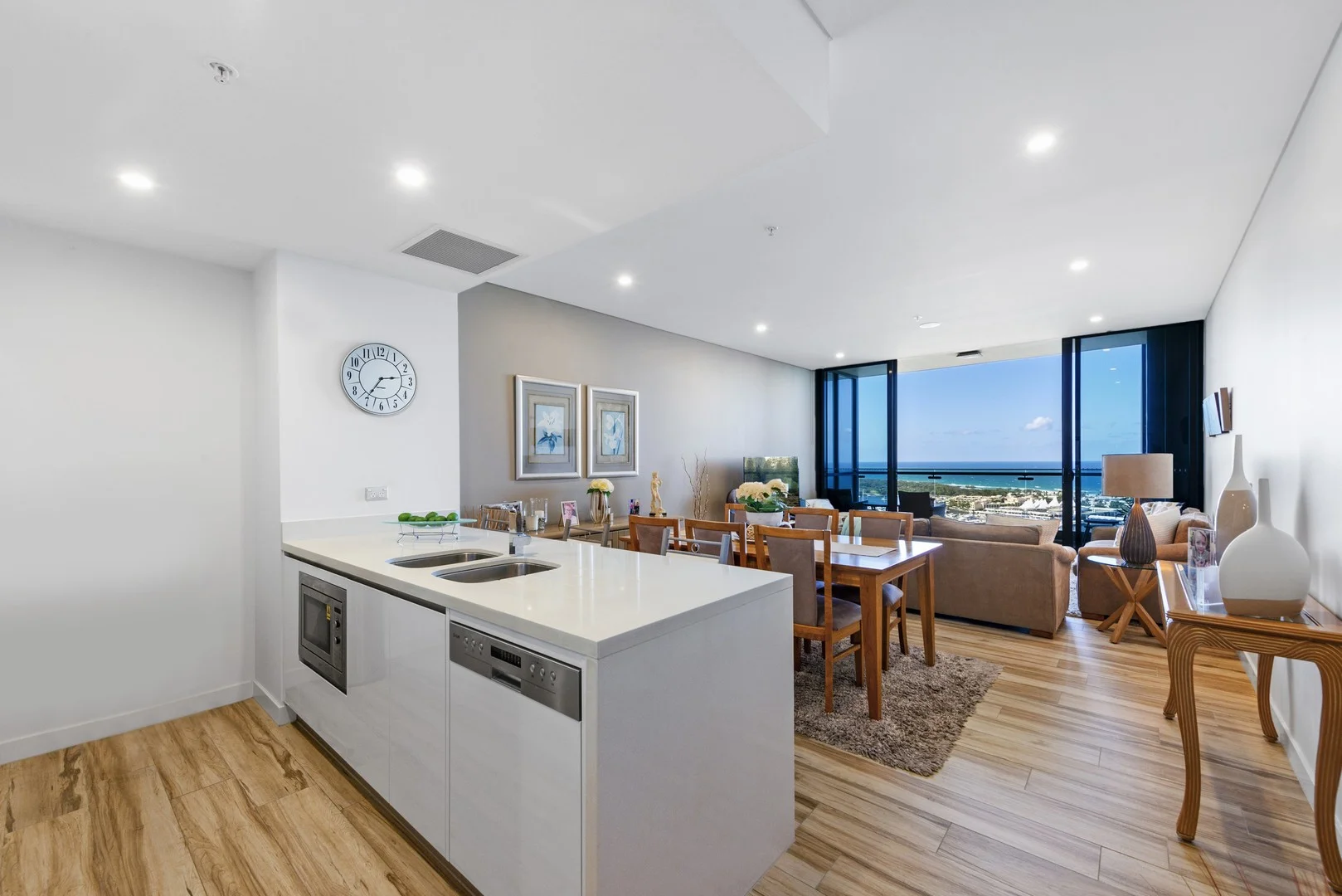 2612/2 Como Crescent, Southport QLD 4215