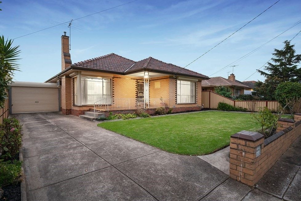 3 bedrooms House in 51 Beatty Av GLENROY VIC, 3046