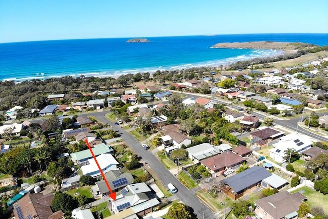 Picture of 15 Chestnut Avenue, SANDY BEACH NSW 2456