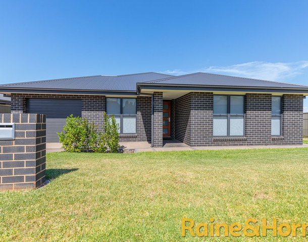 6 Nagle Drive, Dubbo NSW 2830