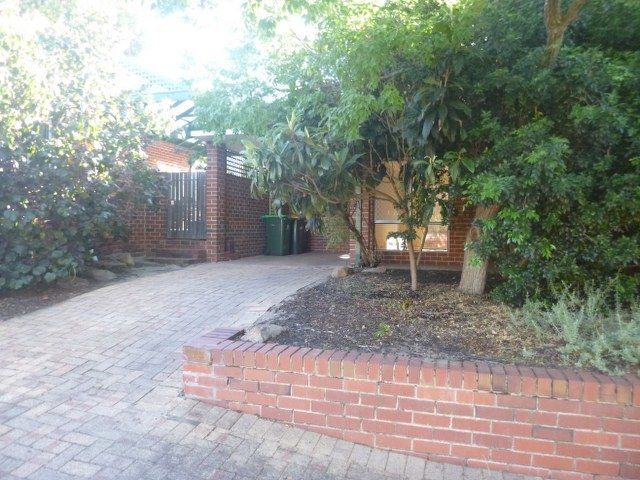 3 bedrooms Townhouse in 2/99 Hodgson Street TUART HILL WA, 6060