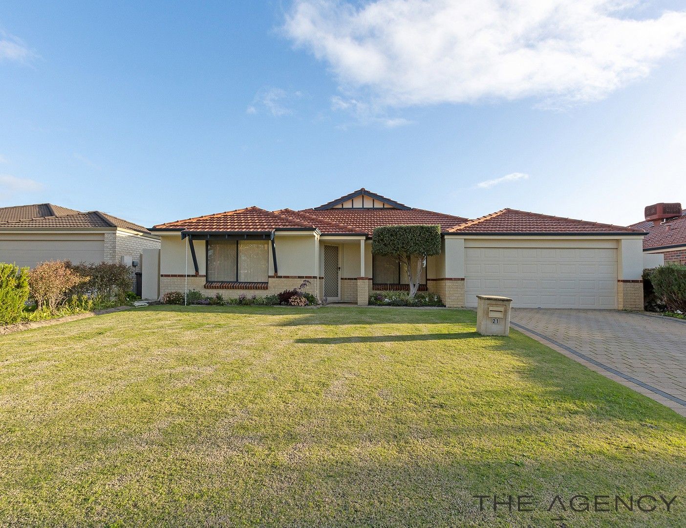 21 Haigh Road, Canning Vale WA 6155, Image 0