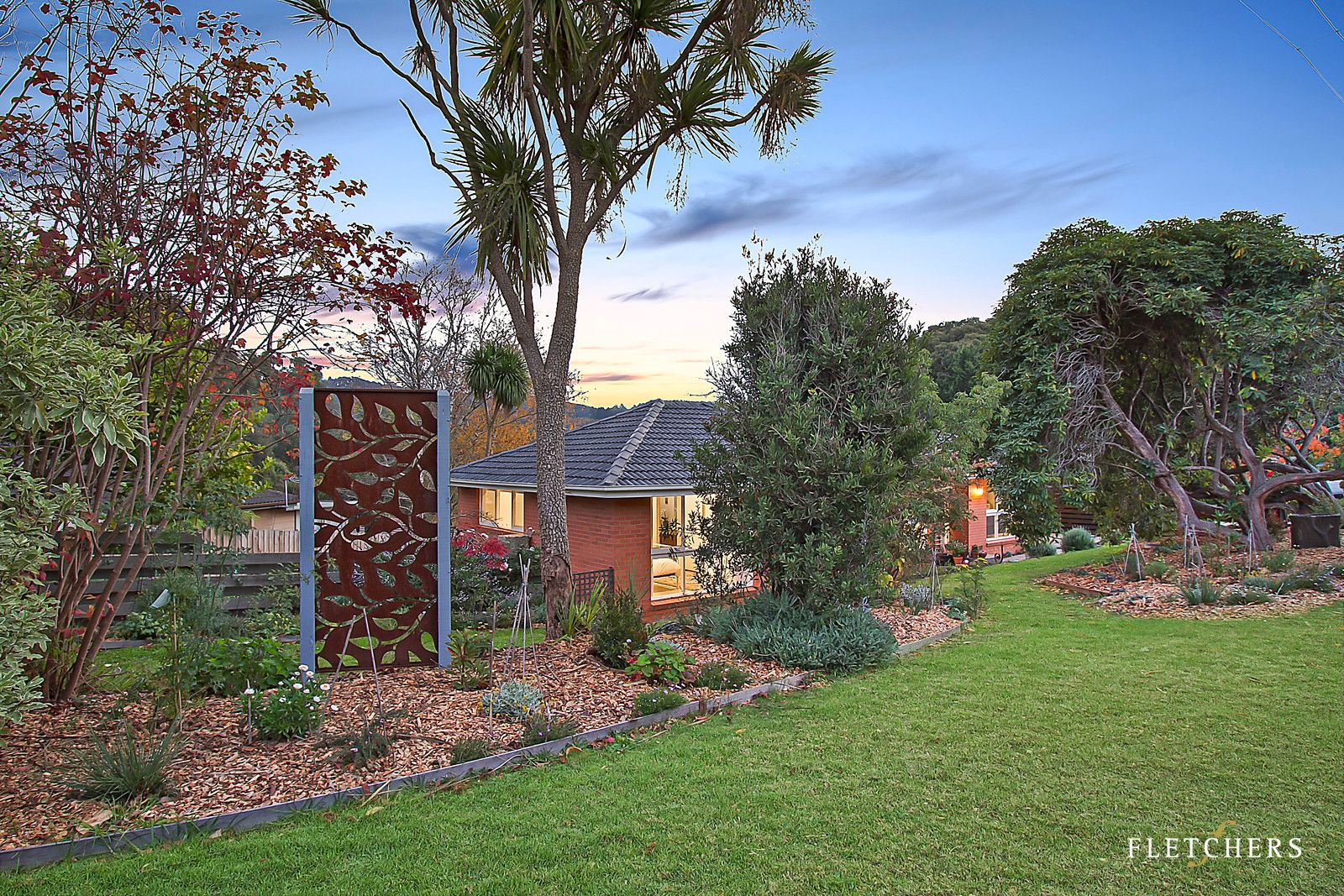 6 Burns Way, Monbulk VIC 3793, Image 0