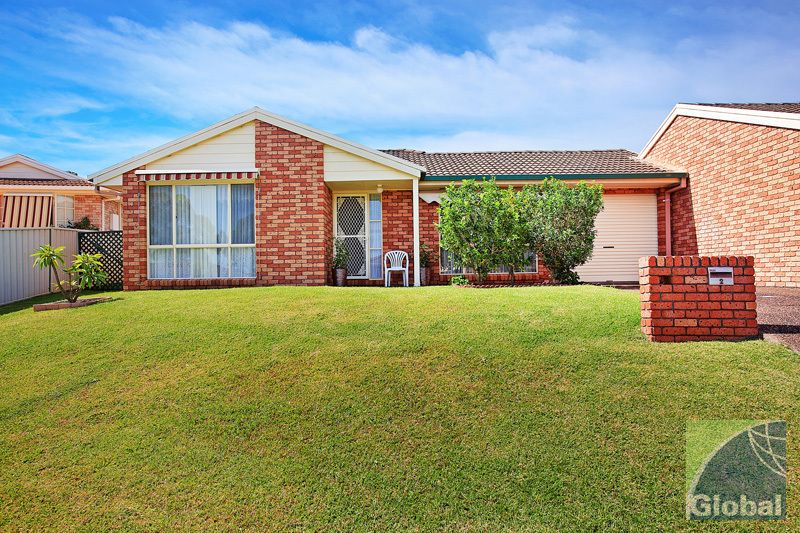 2/2 Baron Close, Valentine NSW 2280, Image 0