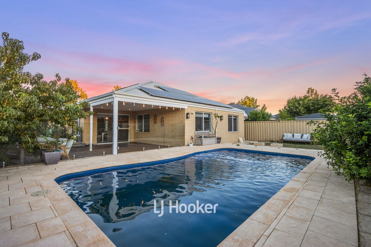 12 Garrigue Gardens, Yalyalup WA 6280, Image 0