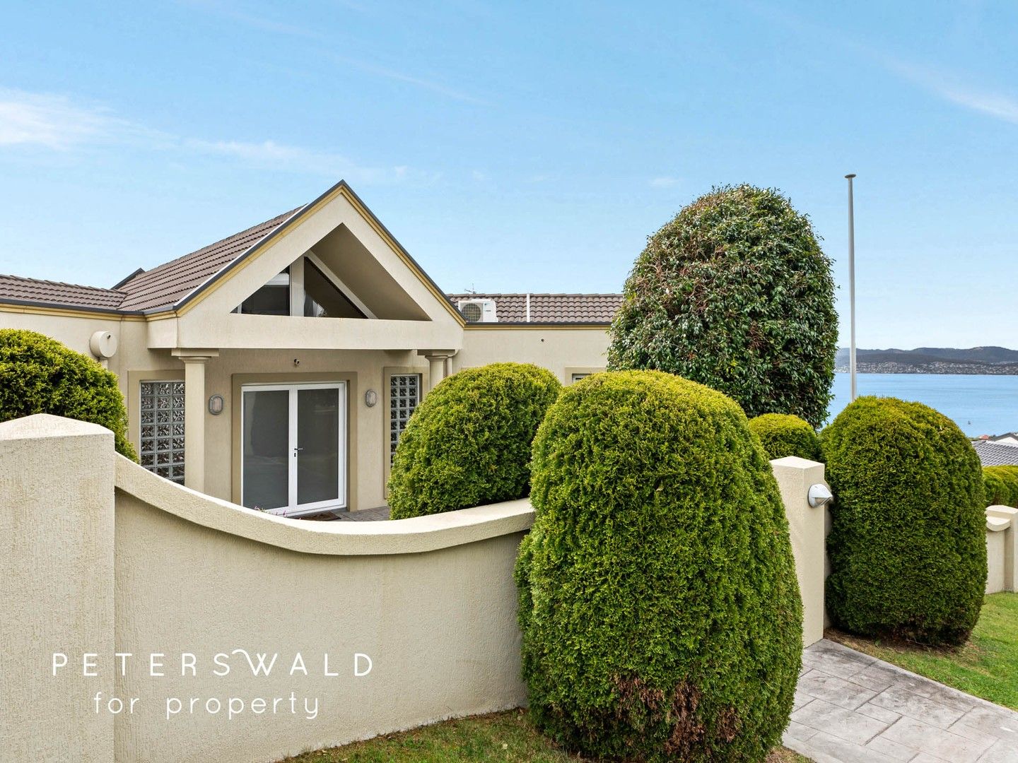 5 bedrooms House in  SANDY BAY TAS, 7005
