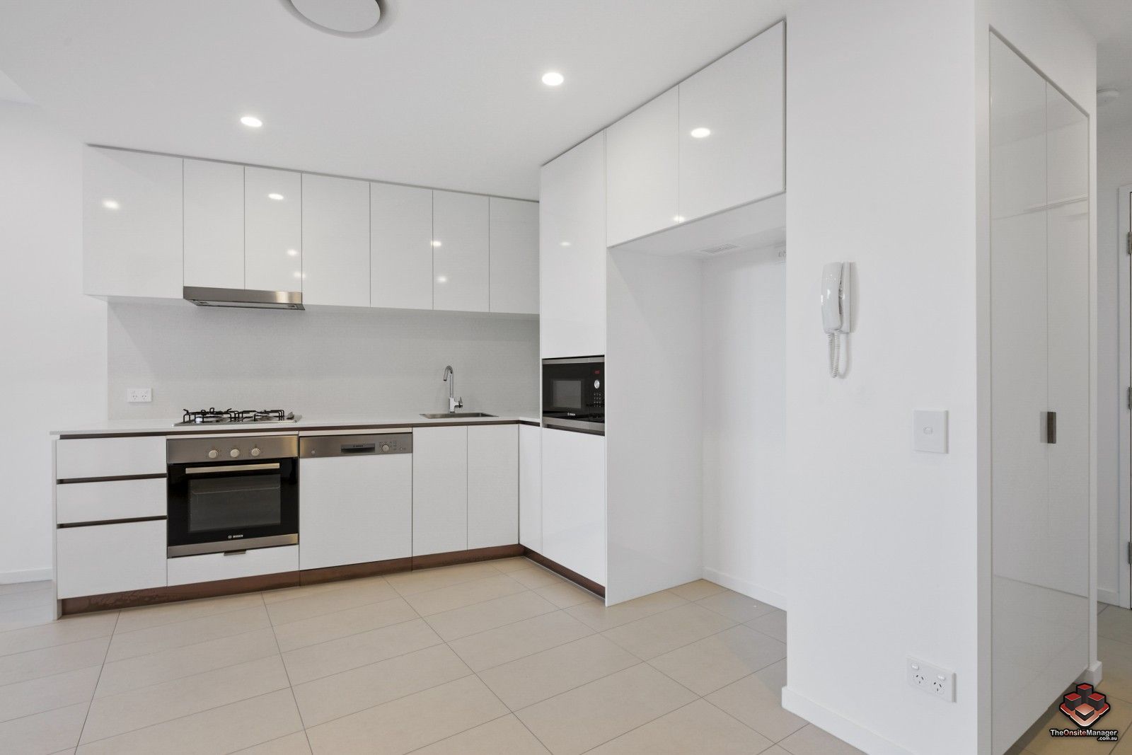 2 bedrooms Apartment / Unit / Flat in ID:21096534/24 Stratton Street NEWSTEAD QLD, 4006