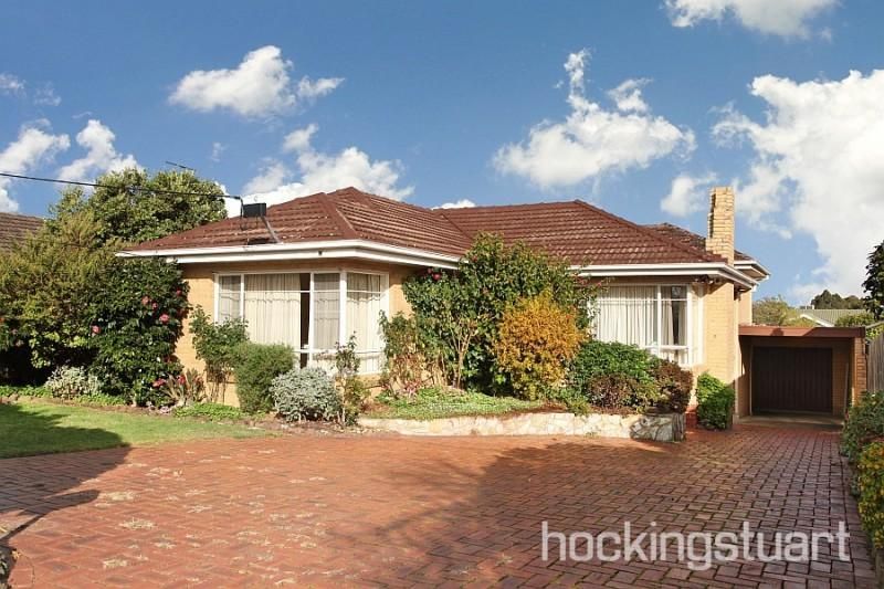 21 Ludwell Crescent, Bentleigh East Property History & Address