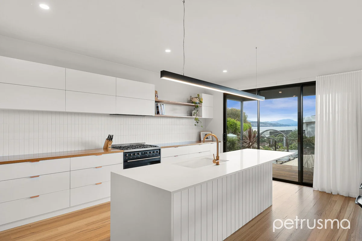 Additional image 10 of 19 Pardalote Close, Opossum Bay TAS 7023
