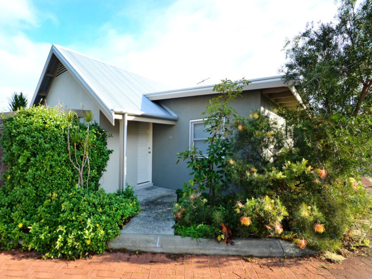 3 bedrooms House in 3/10 Weaponess Road SCARBOROUGH WA, 6019